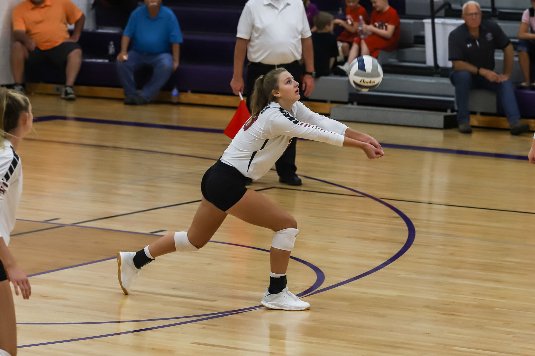Heartland VB vs Fillmore Central (9).JPG